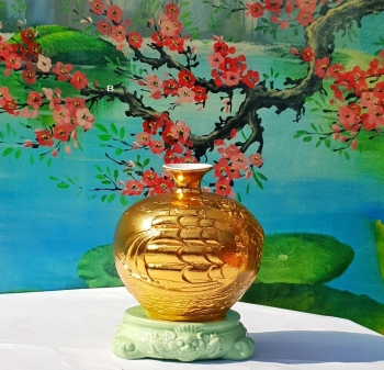 Bình hút lộc hoa văn nổi thuận buồm xuôi gió phủ kín vàng kim